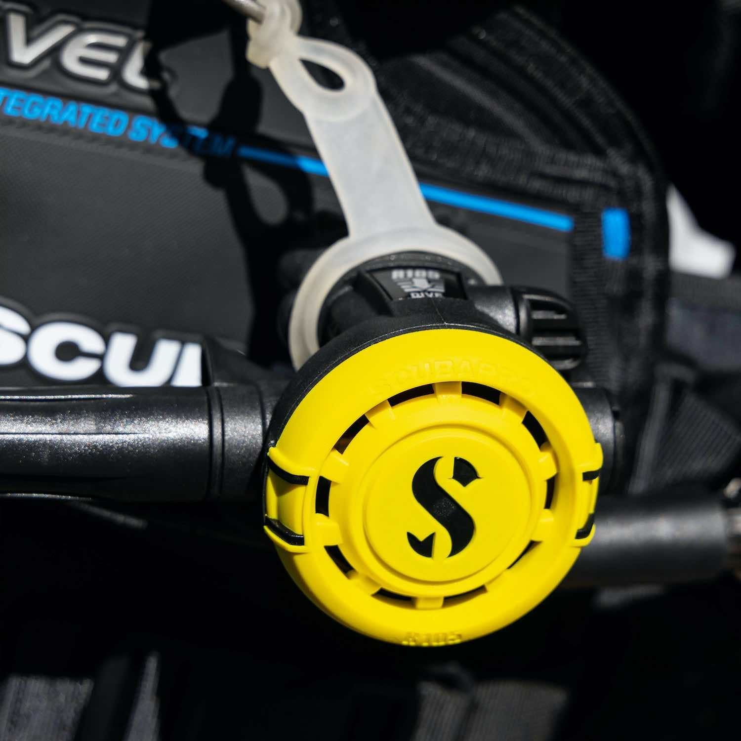 Scubapro R105 Octopus erogatore subacqueo
